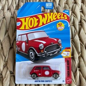 Hot Wheels Austin Mini Cooper S Red DieCast Car Collectible Hotwheels 2026 New